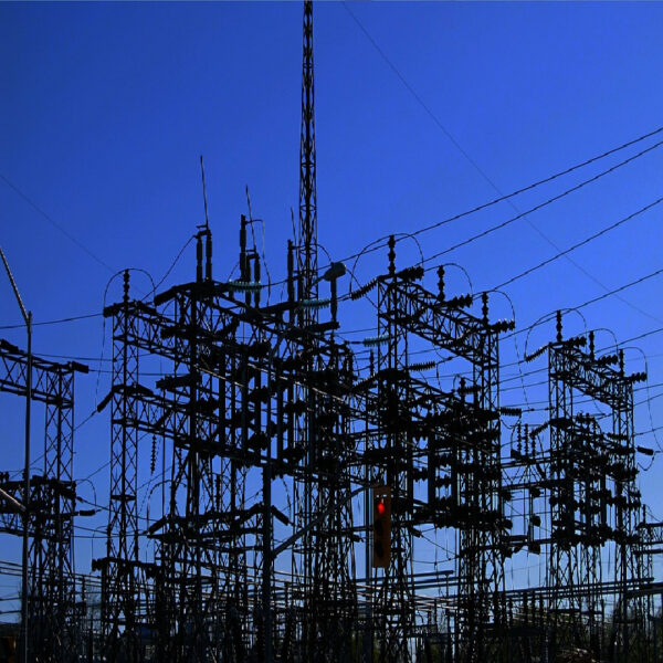 Montaje Red Eléctrica